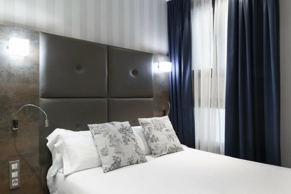 Hotel671