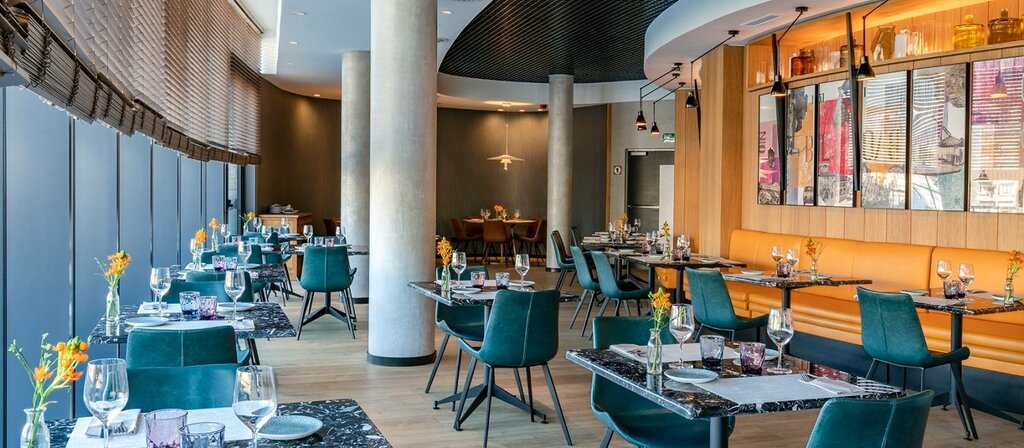 Hotel967