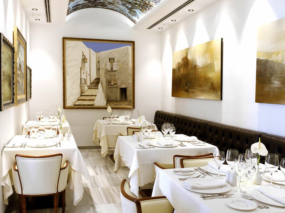 Hotel949