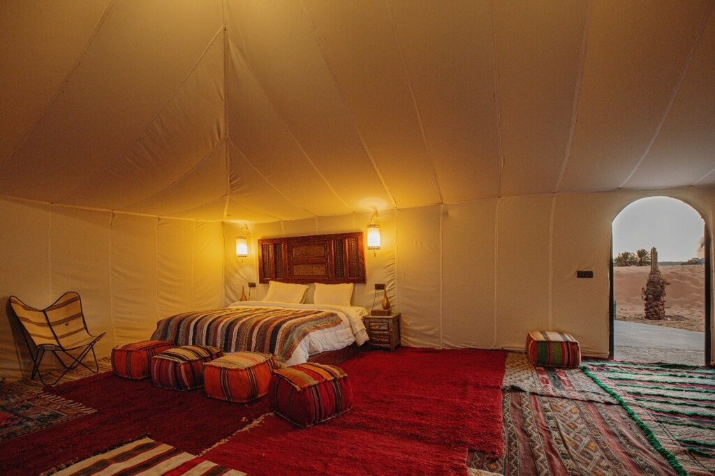Hotel90