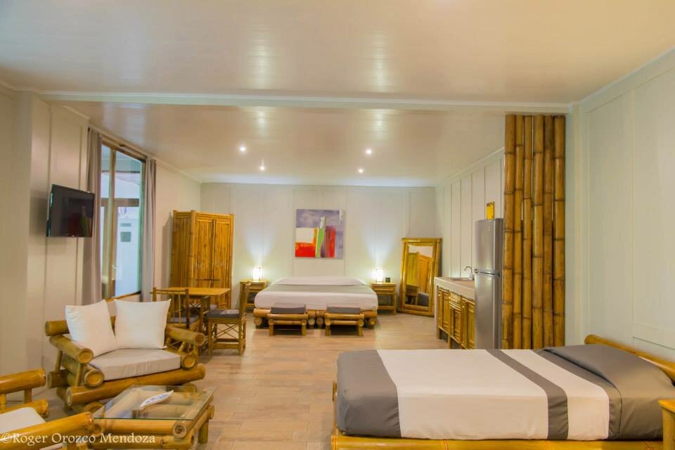 Hotel182