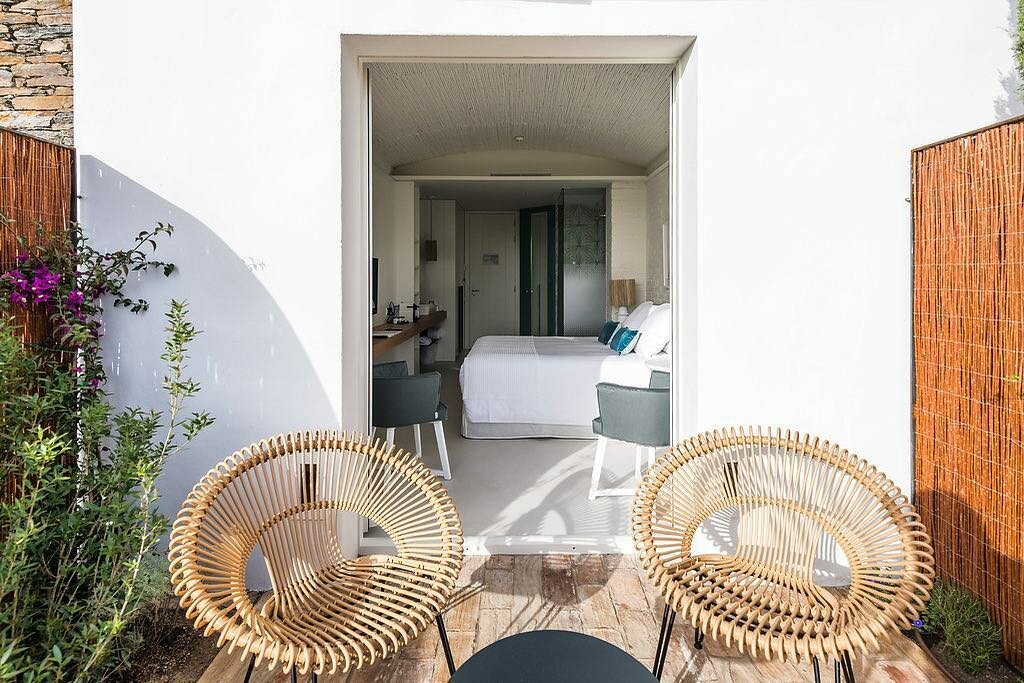 Hotel854