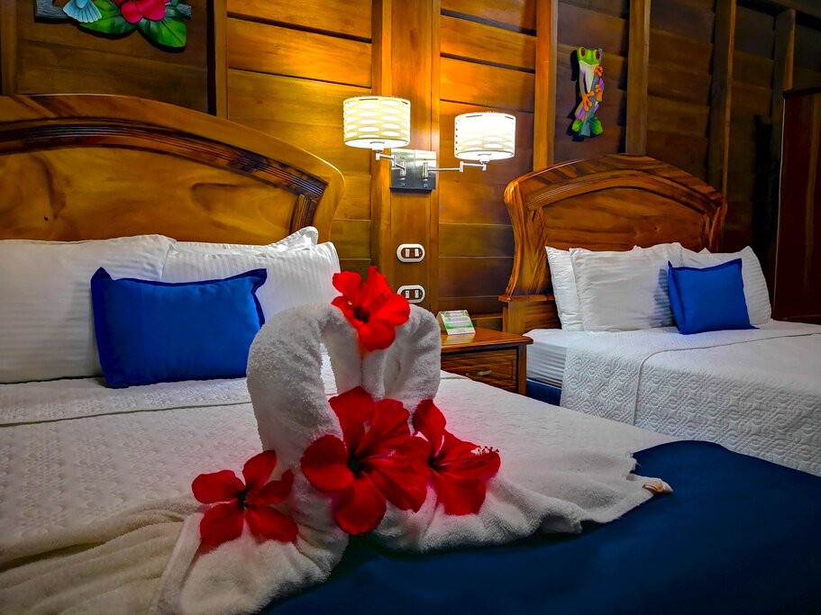 Hotel305