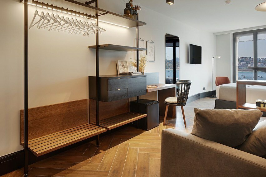 Hotel875