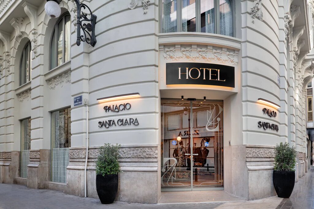 Hotel887