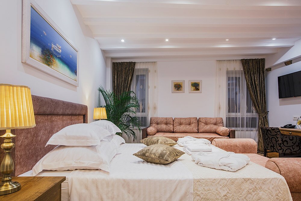 Hotel1335