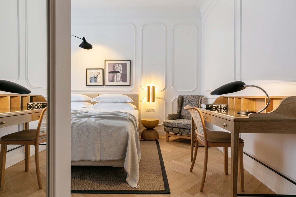 Hotel1326