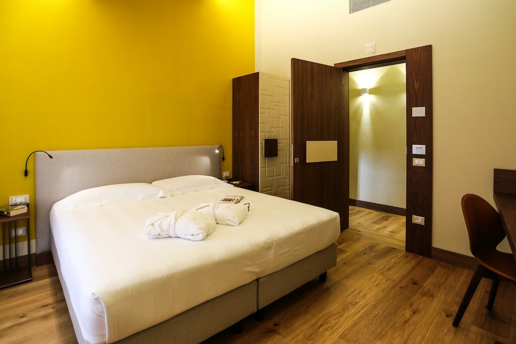 Hotel33