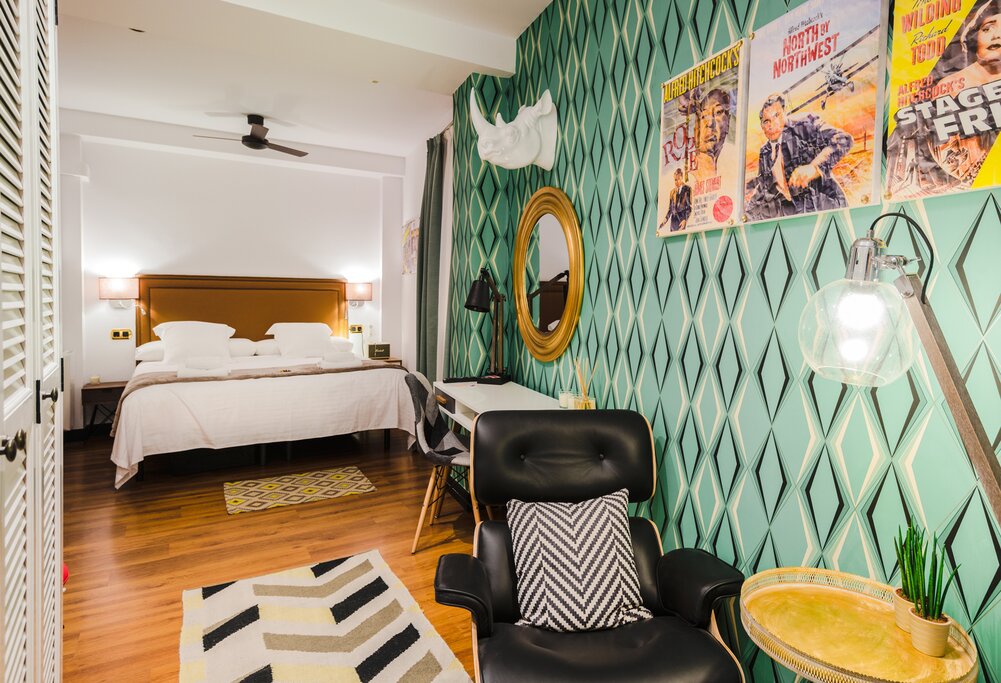 Hotel832