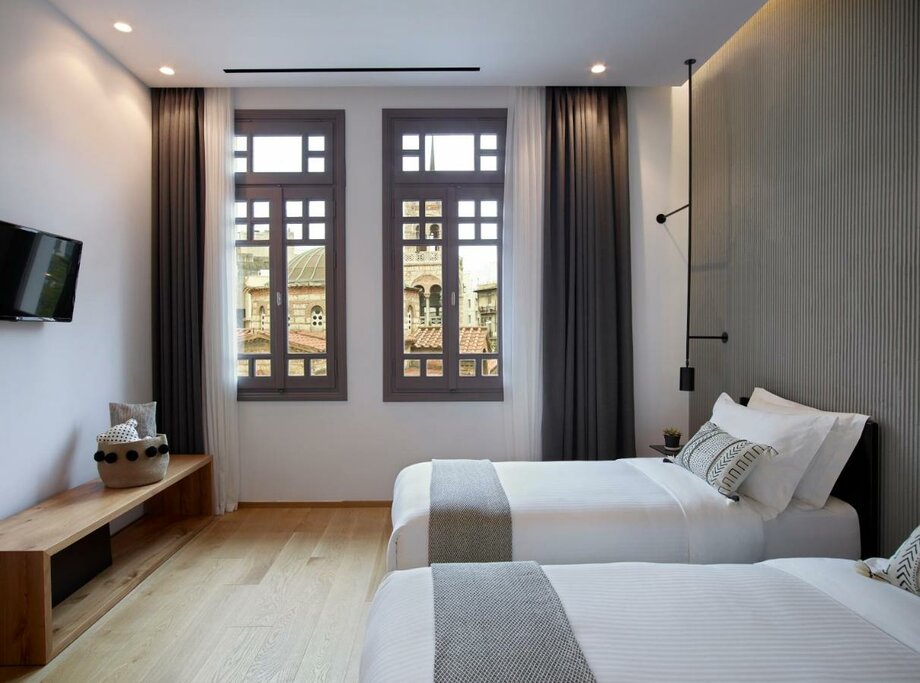 Hotel598
