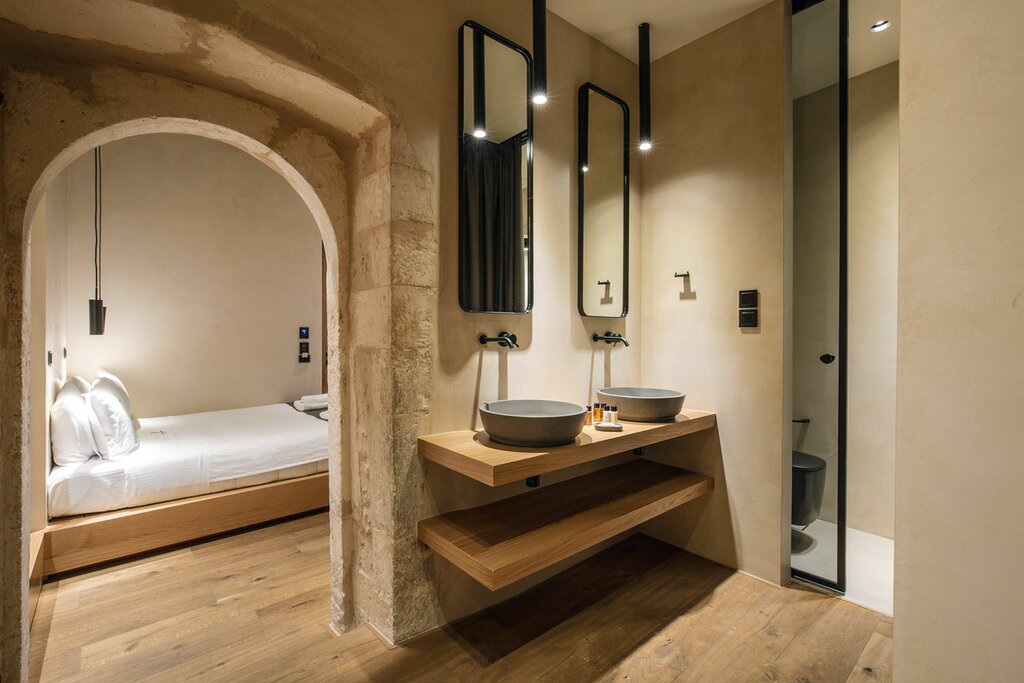 Hotel593