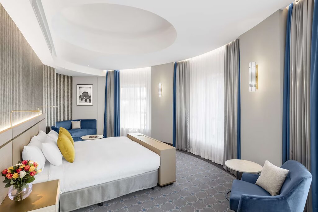 Hotel1383