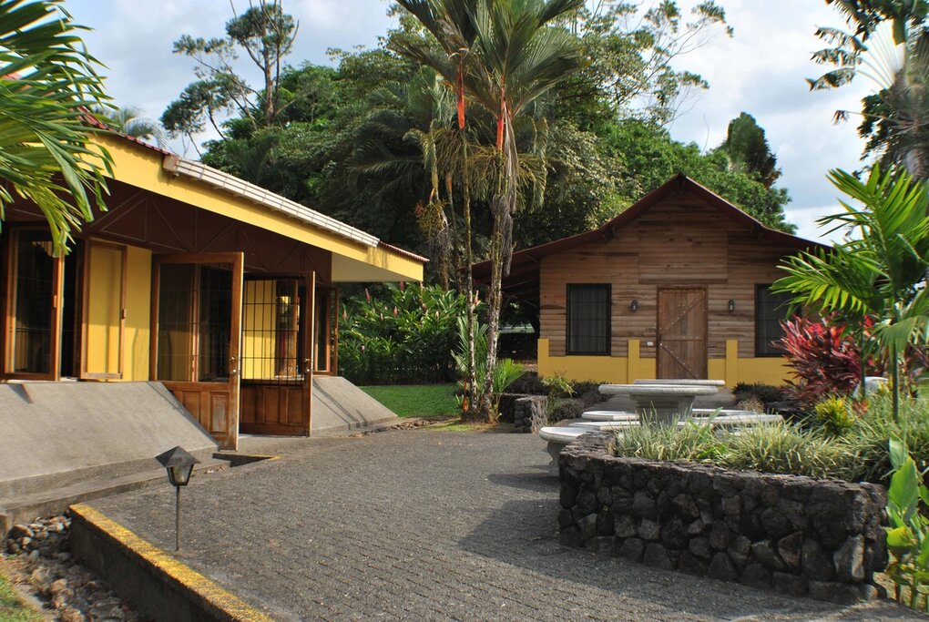 Hotel266