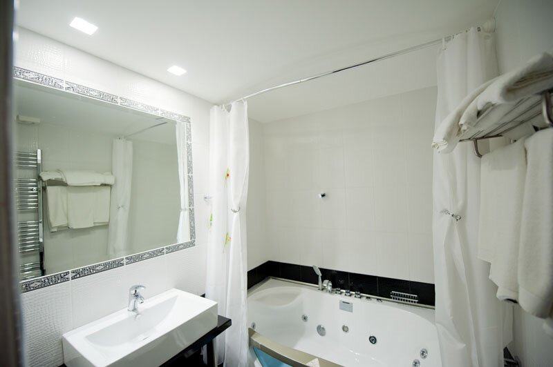 Hotel575