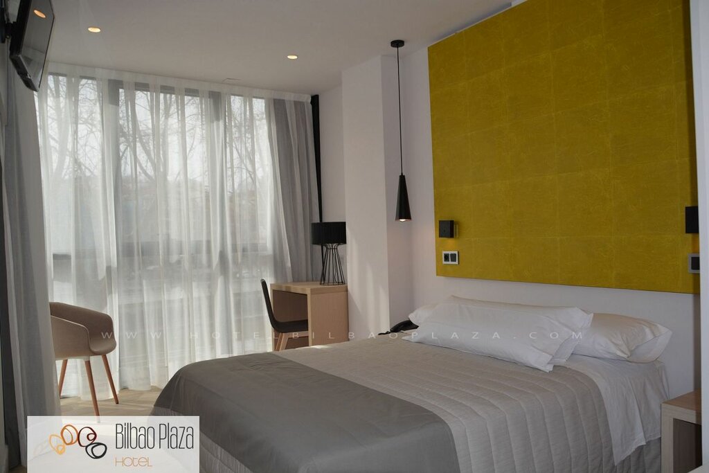 Hotel921