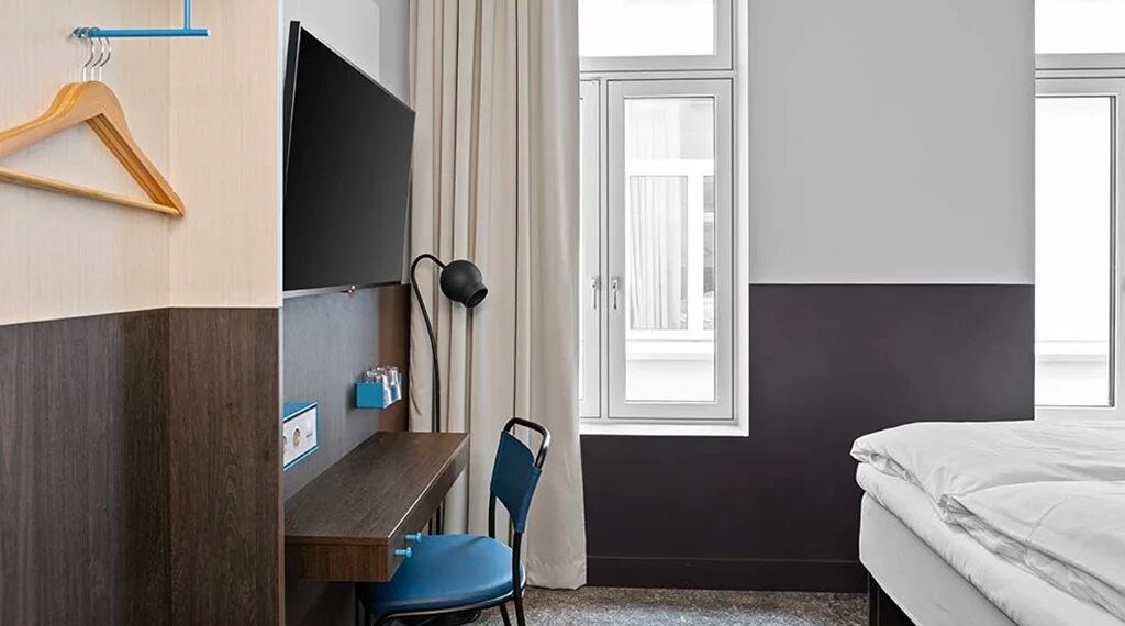 Hotel407