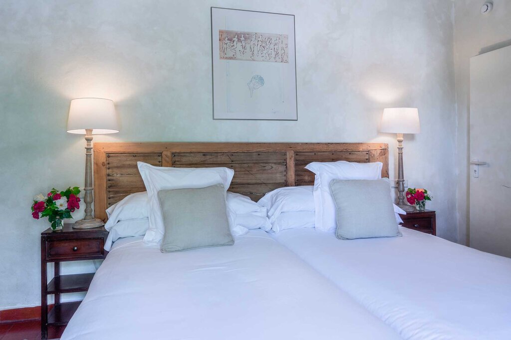 Hotel678