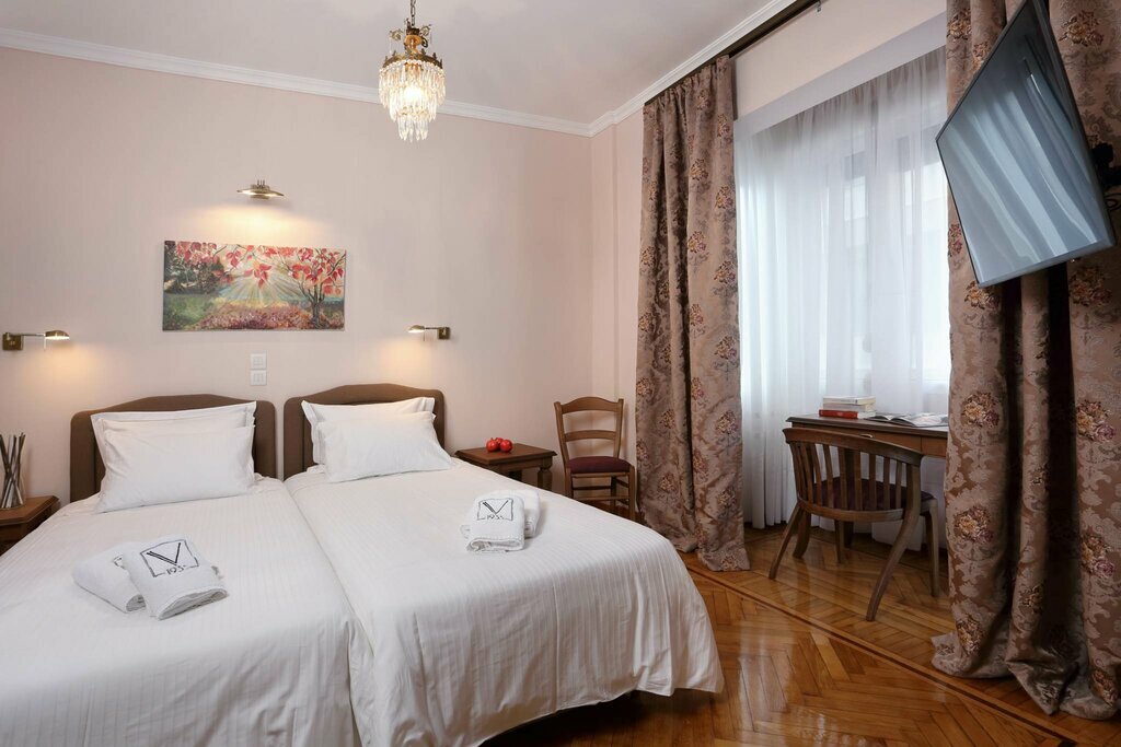 Hotel541