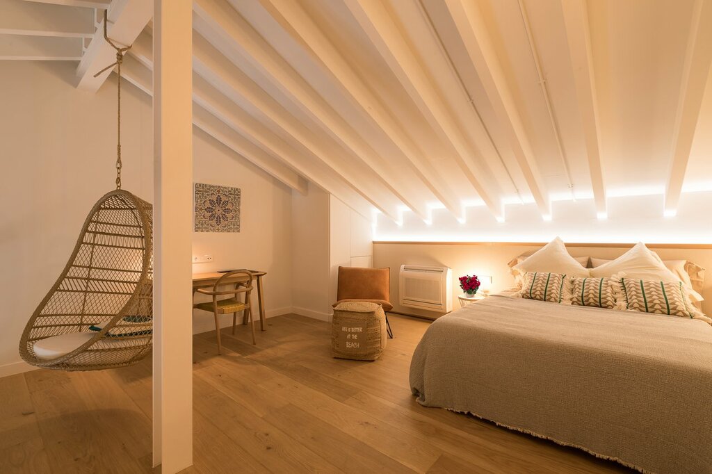 Hotel1098