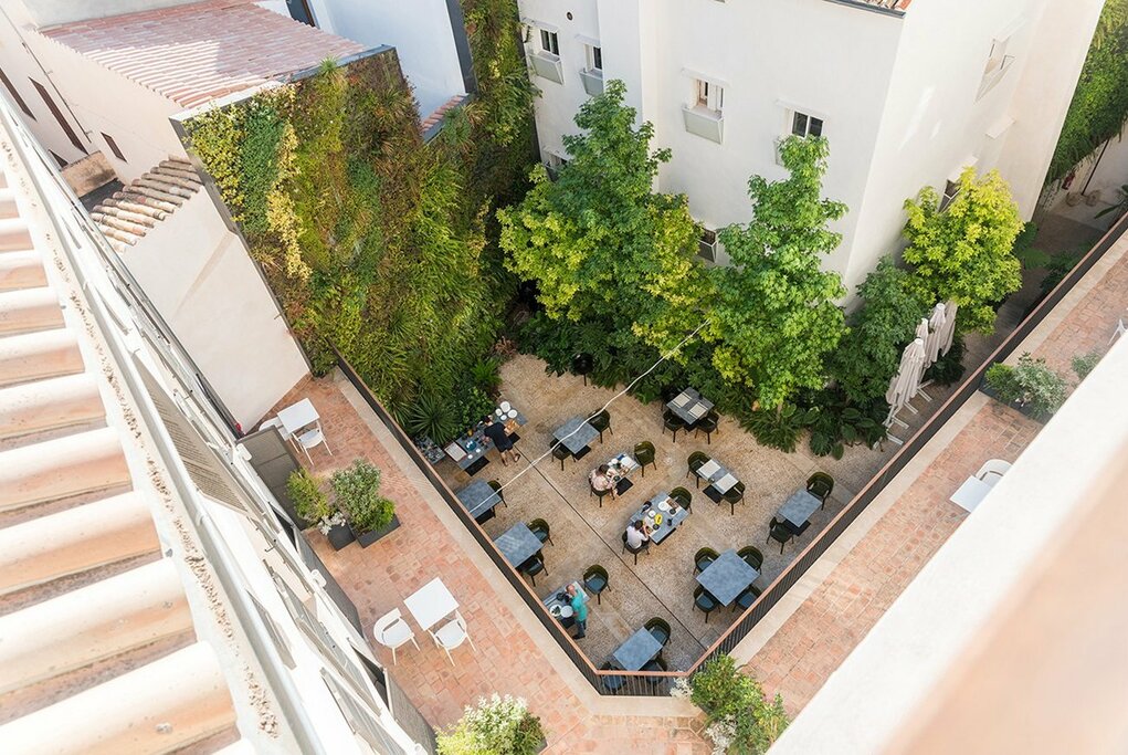 Hotel885