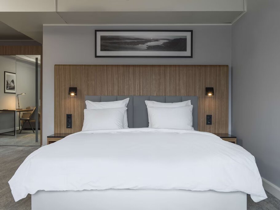 Hotel375
