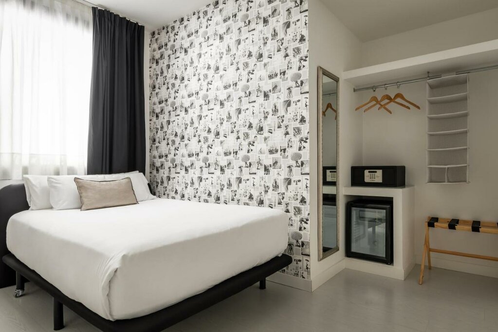 Hotel855