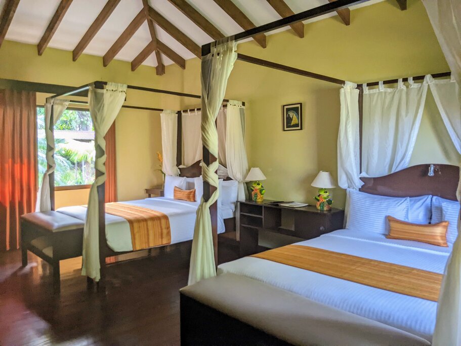 Hotel176