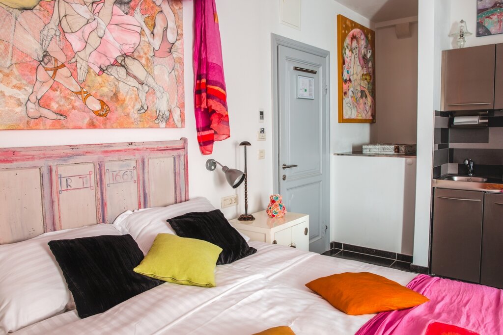 Hotel1337