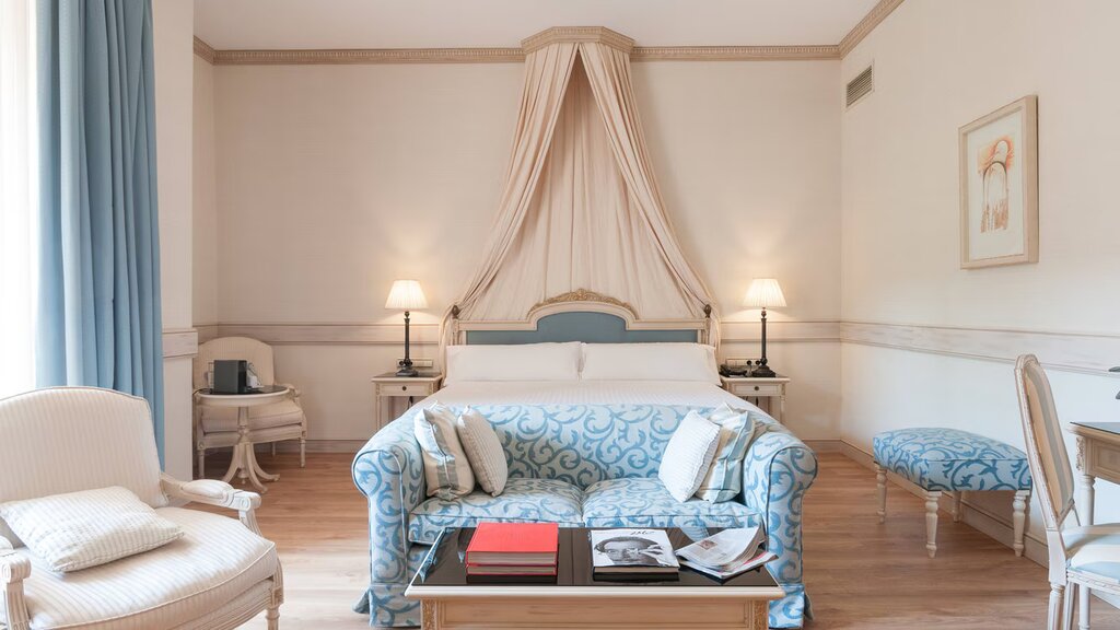 Hotel968
