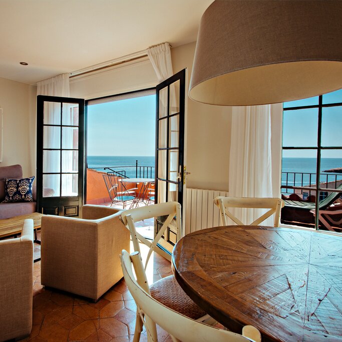 Hotel657