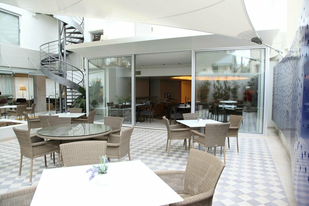 Hotel638