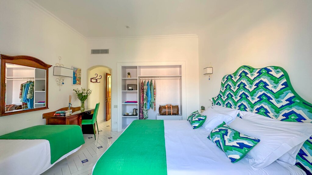 Hotel26