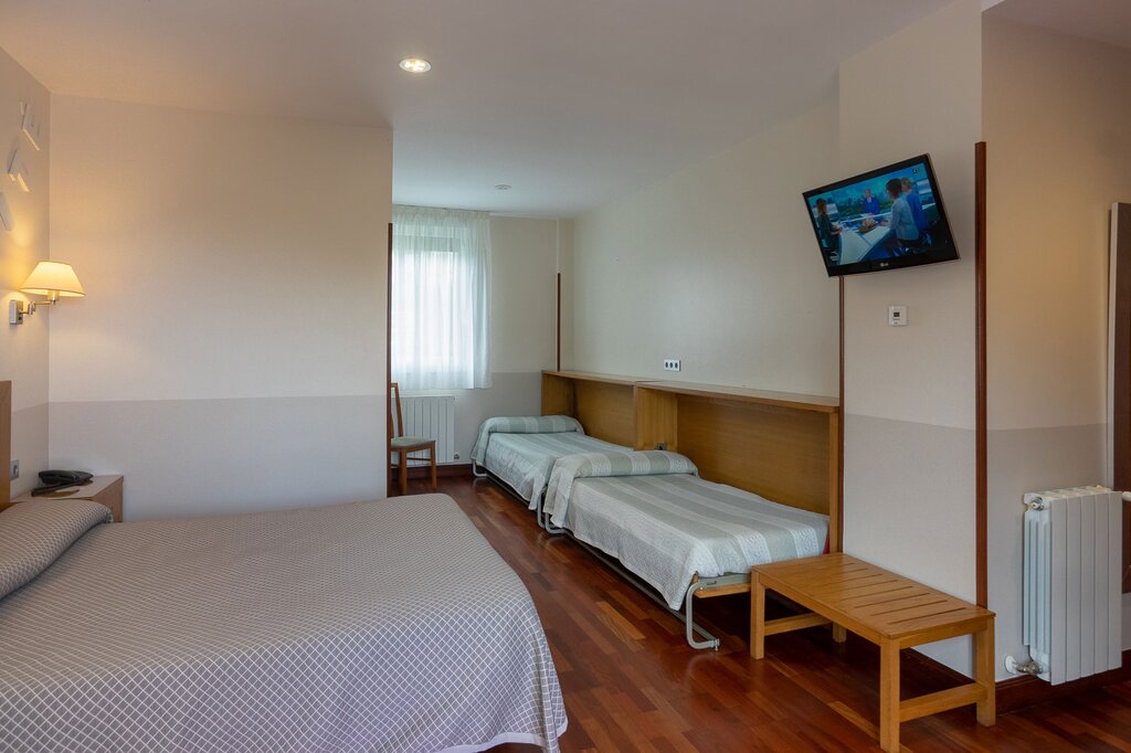 Hotel898