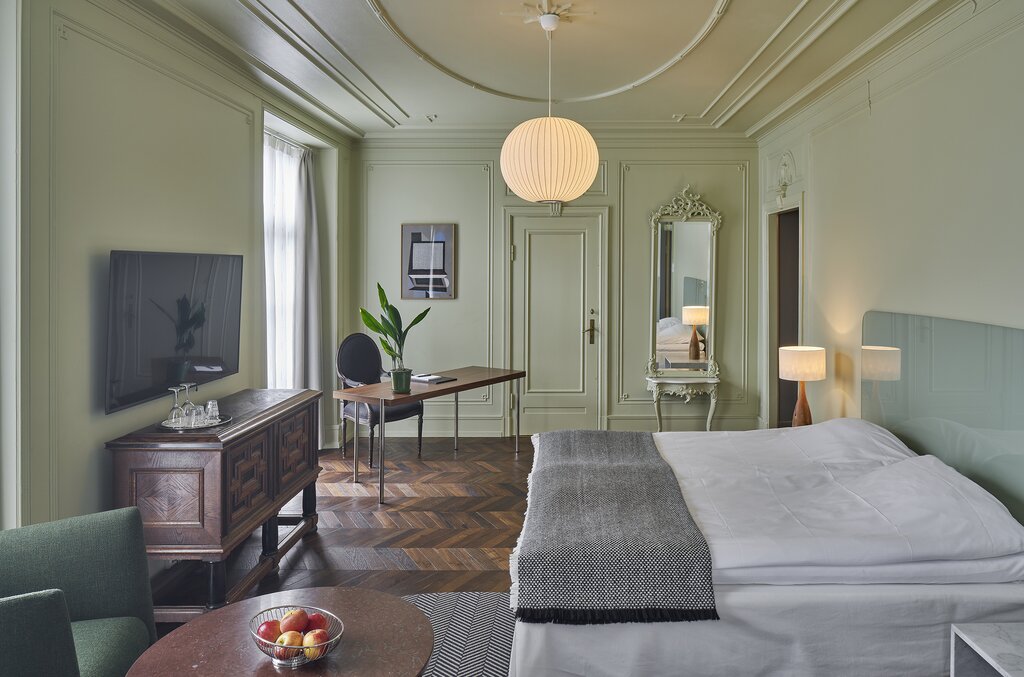 Hotel386