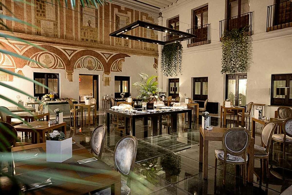 Hotel721