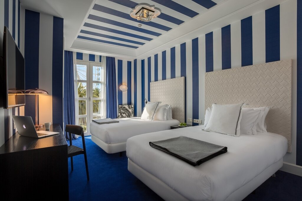 Hotel936
