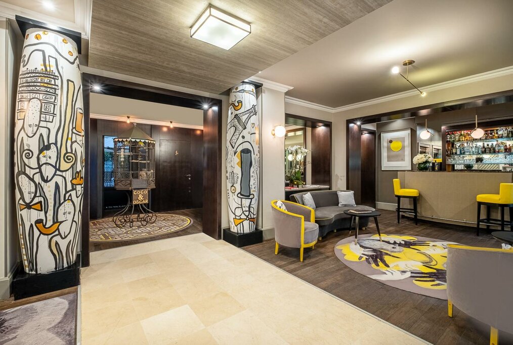 Hotel1300