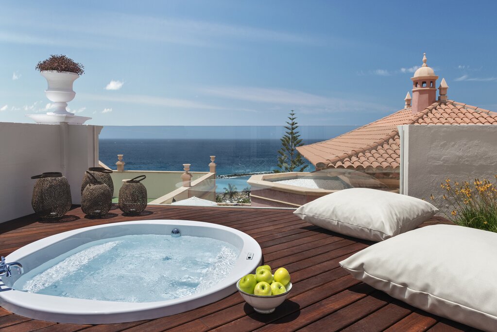 Hotel888