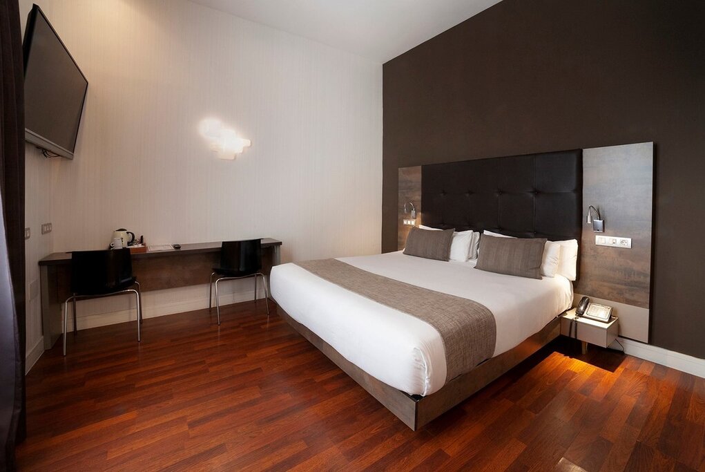 Hotel740