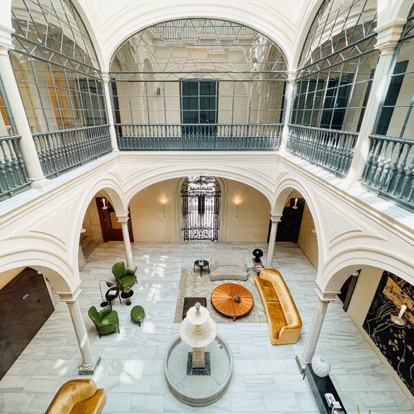 Hotel900