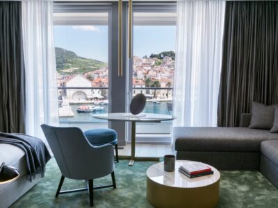Hotel1327