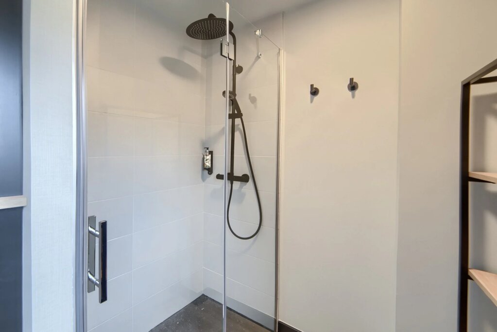 Hotel1084