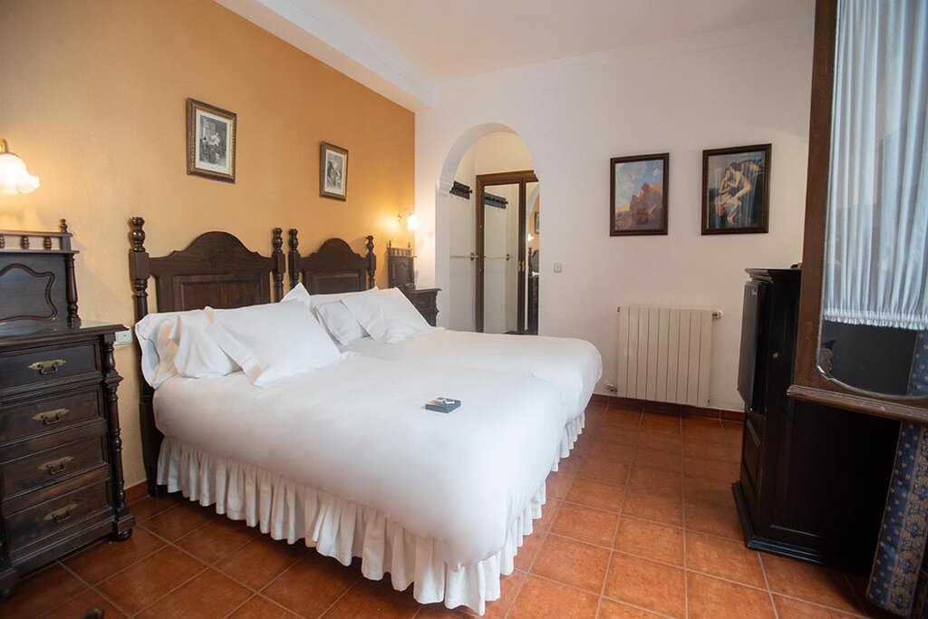 Hotel728