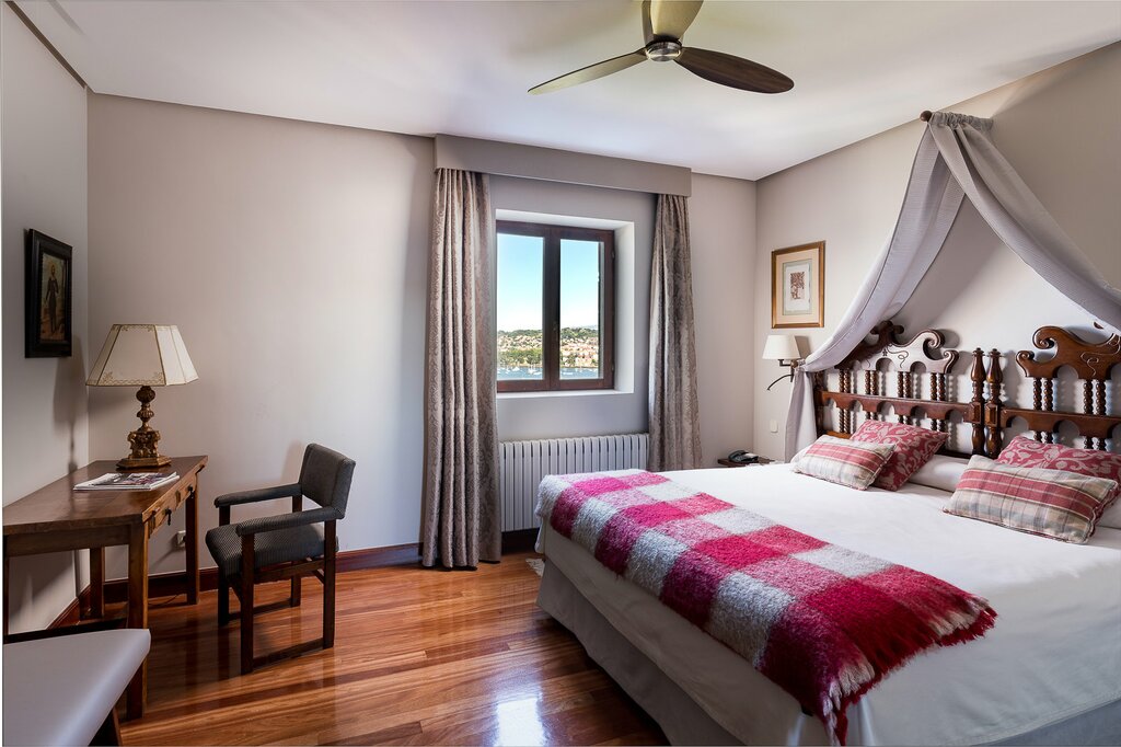 Hotel843