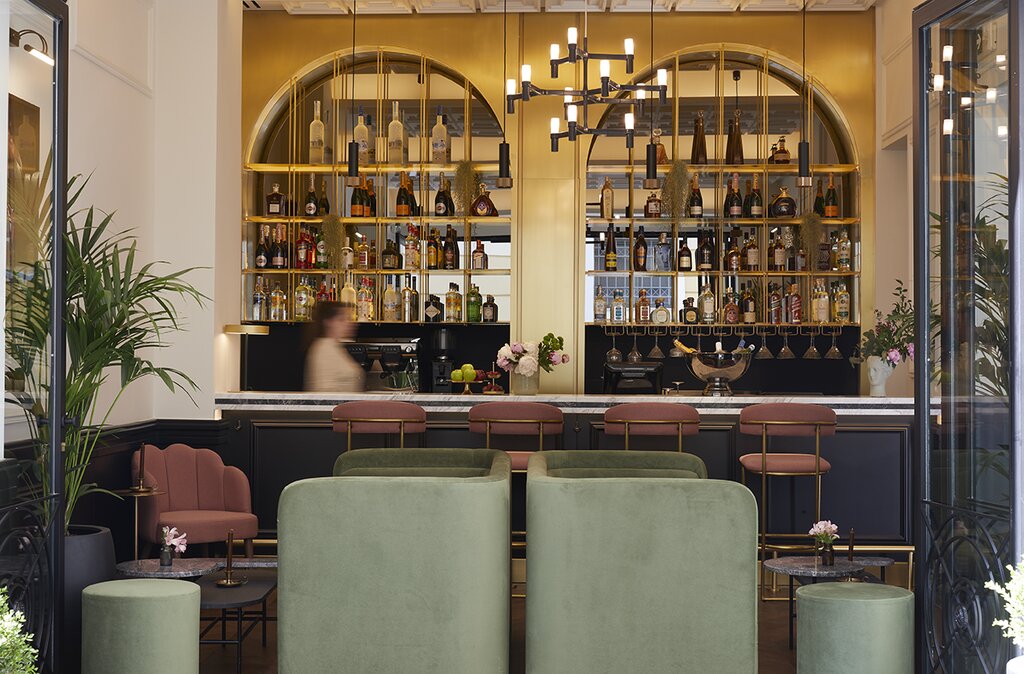 Hotel596