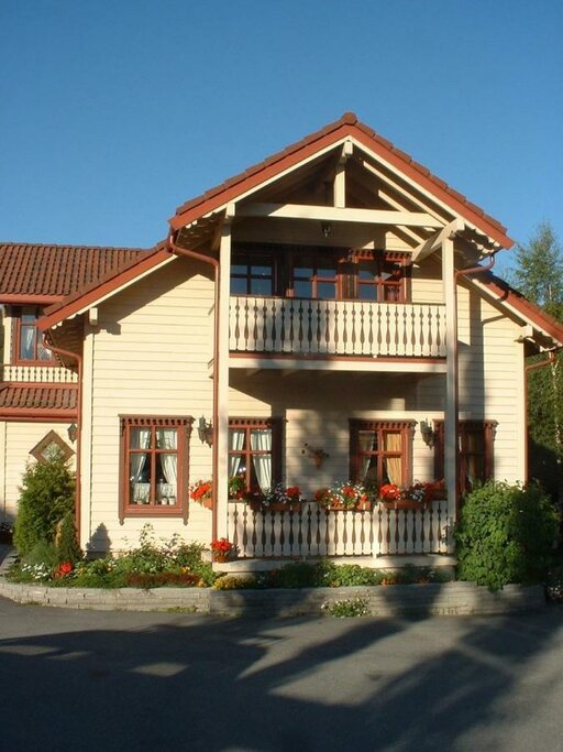 Hotel418
