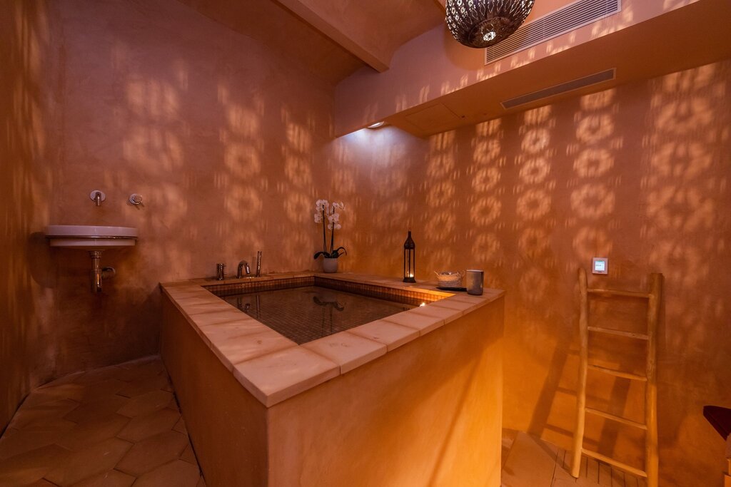Hotel864