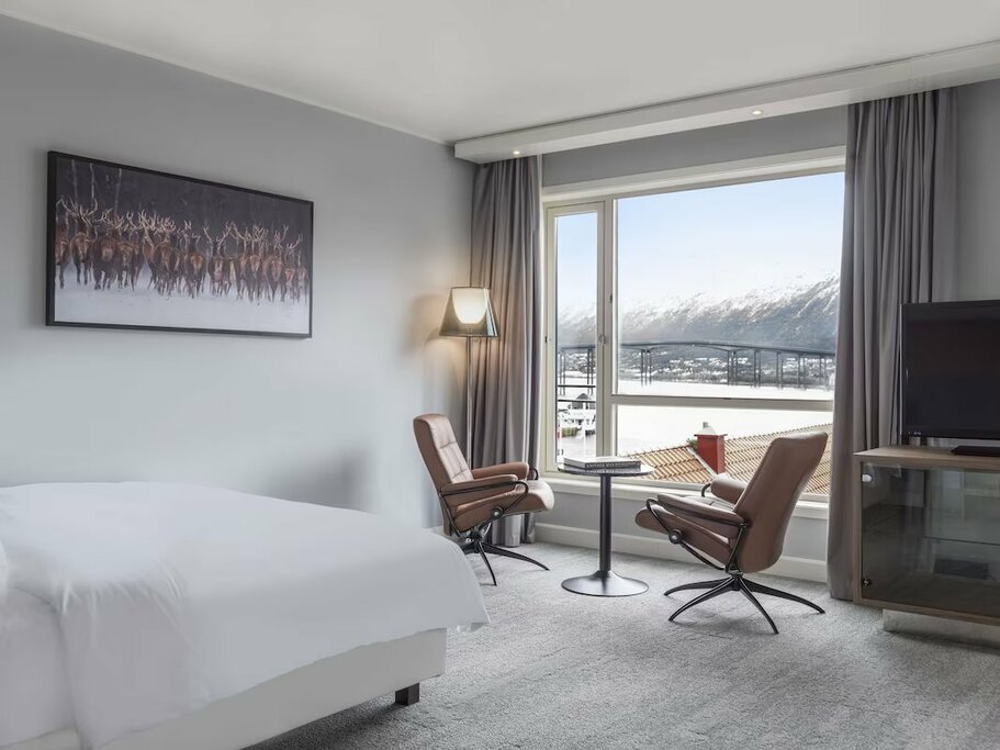 Hotel375