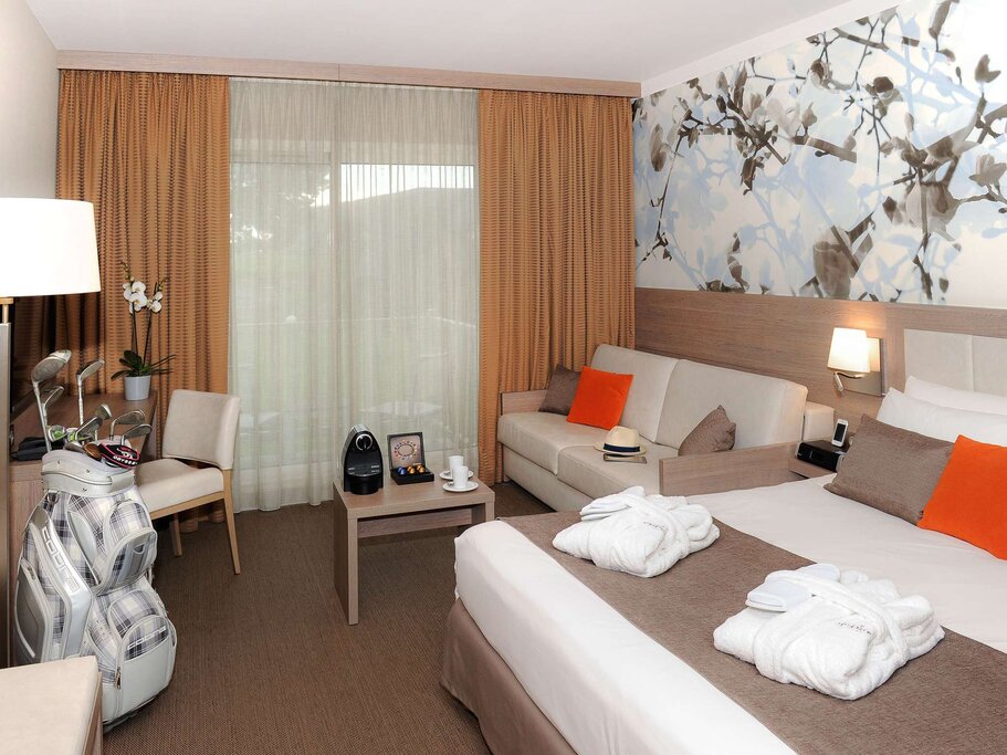 Hotel1305