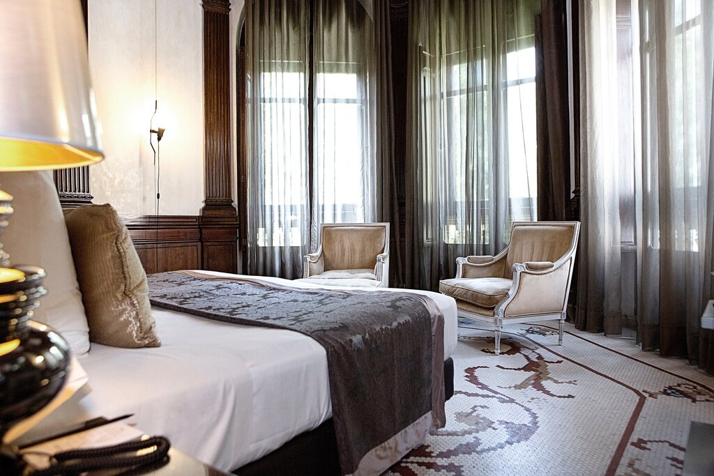 Hotel961
